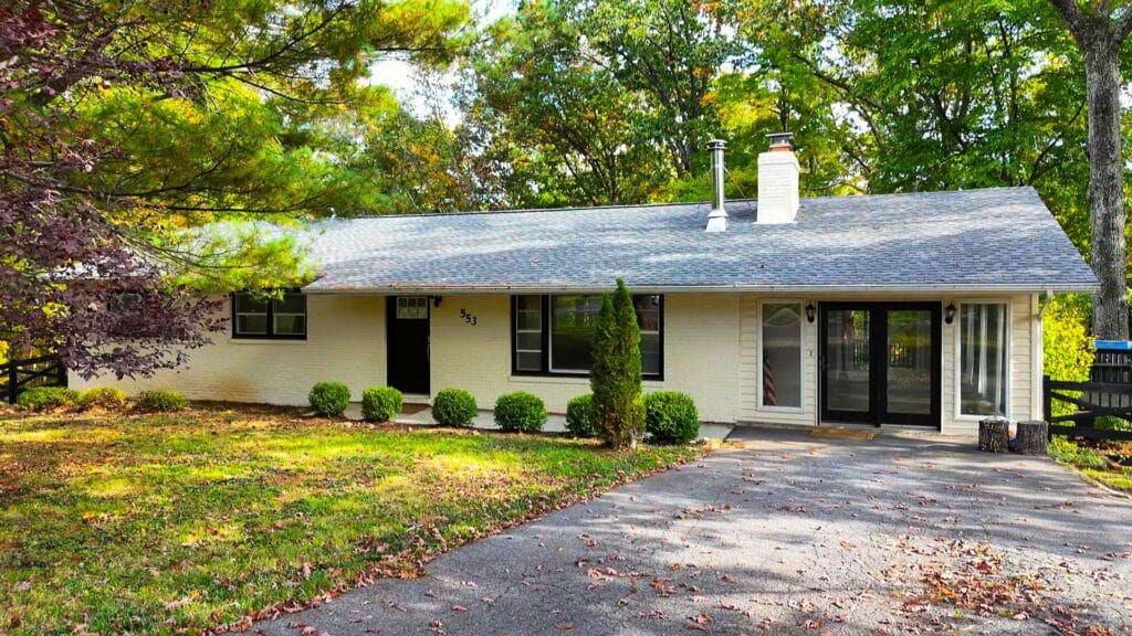 553 McDonald Rd Winchester VA brick rancher exterior photo 1